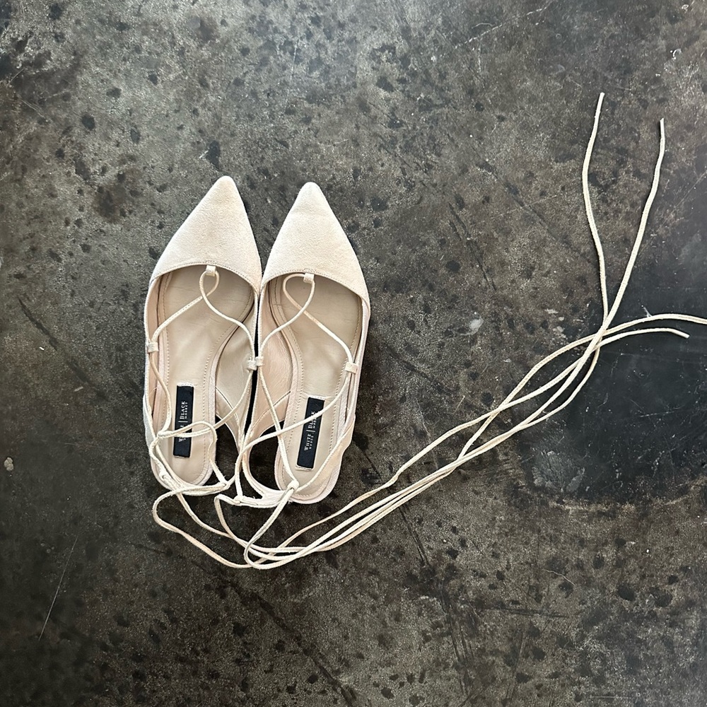 White House black market dress shoes